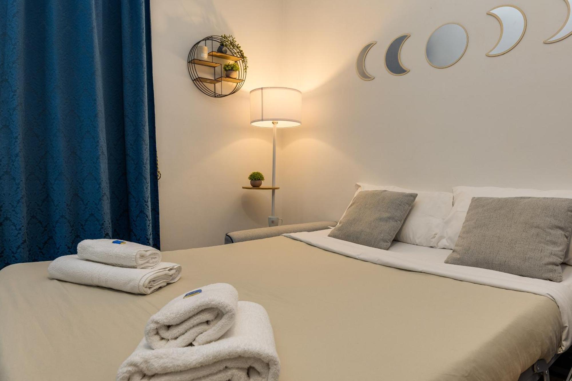 Colosseum Sweet Life Apartment โรม ภายนอก รูปภาพ